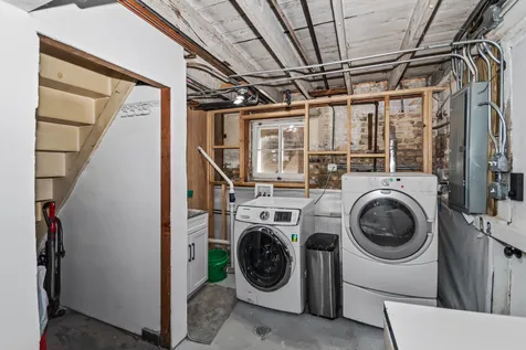 4839 North Kentucky Avenue Chicago IL 60630