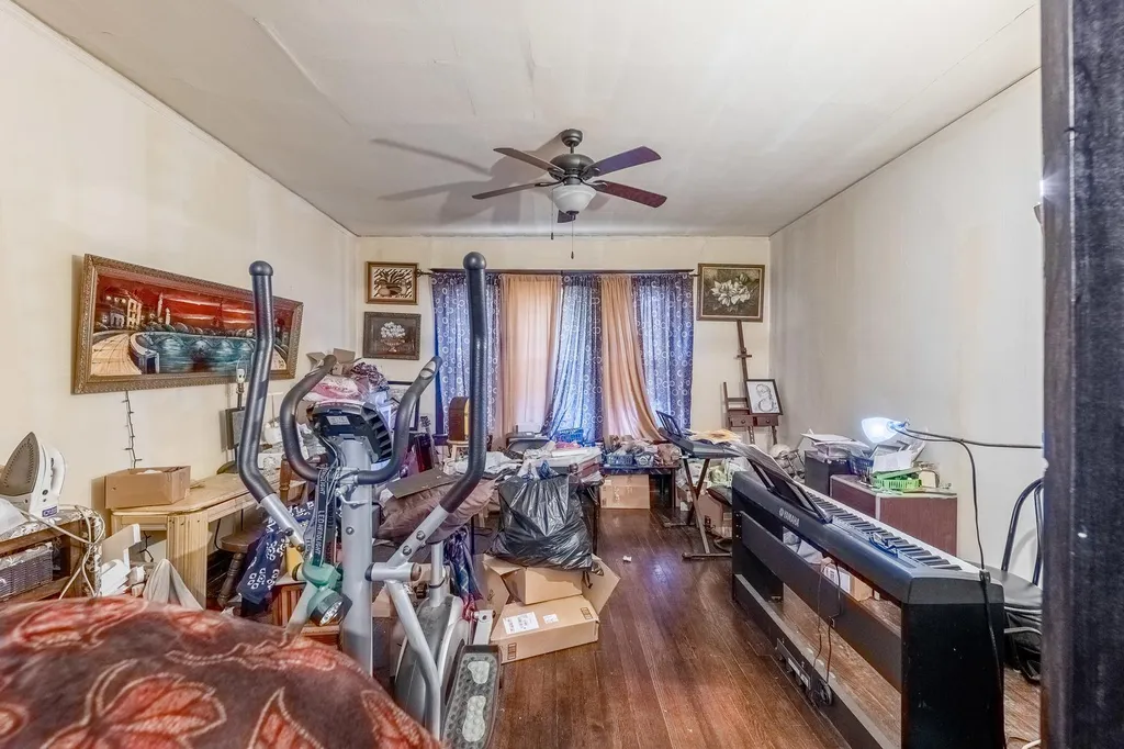 11849 South Wentworth Avenue Chicago IL 60628