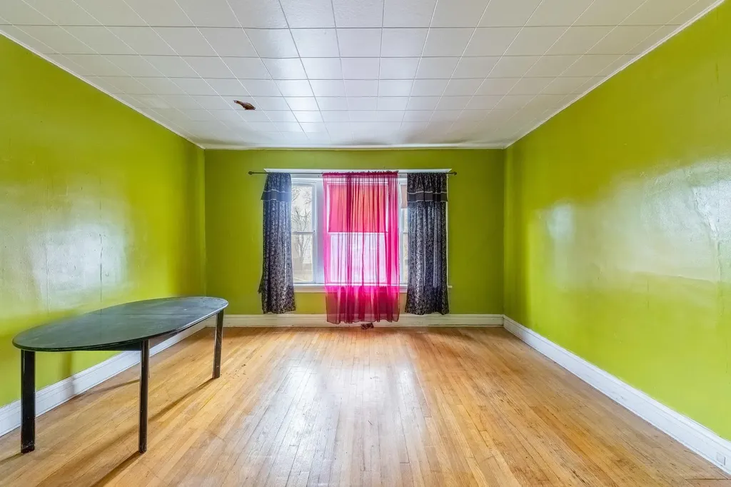 11849 South Wentworth Avenue Chicago IL 60628