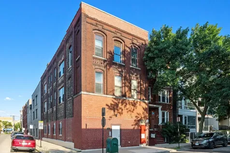 885 North Marshfield Avenue Chicago IL 60622