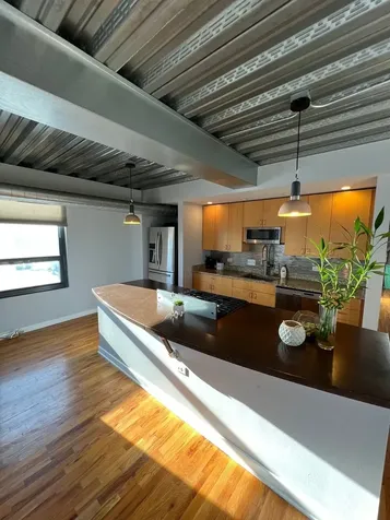 1910 South Indiana Avenue Chicago IL 60616