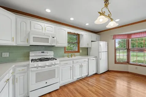 1325 Dickens Court Monticello IL 61856