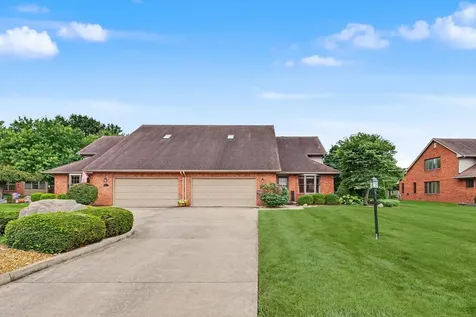 1325 Dickens Court Monticello IL 61856