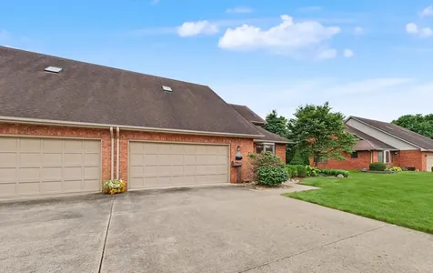 1325 Dickens Court Monticello IL 61856