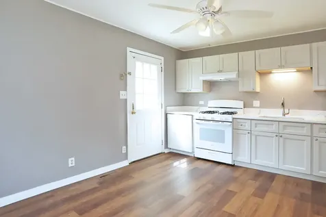 111 Elm Lane Streamwood IL 60107