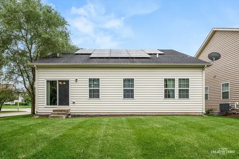 1648 Colchester Lane Aurora IL 60505