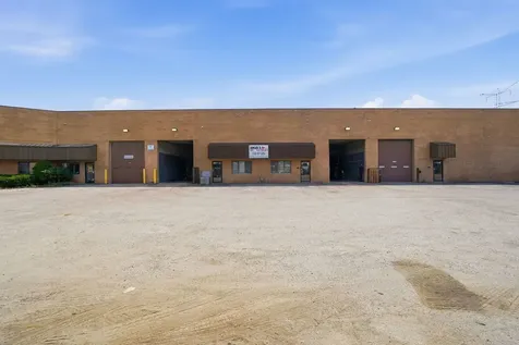 4500 137TH Street Crestwood IL 60418