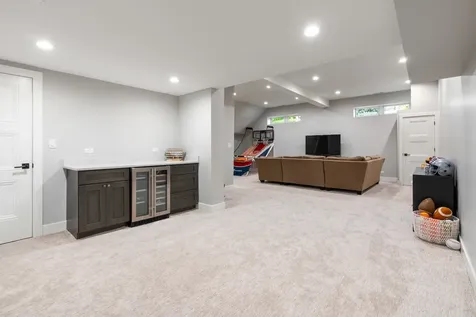11512 Woodglen Lane Burr Ridge IL 60527