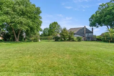 11512 Woodglen Lane Burr Ridge IL 60527