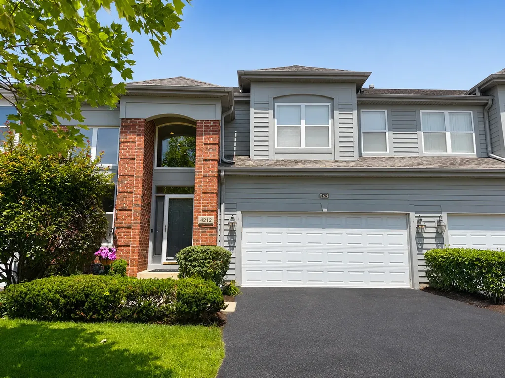 4212 Kayla Lane Northbrook IL 60062