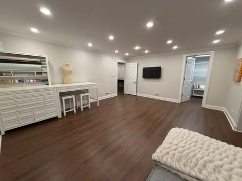 4212 Kayla Lane Northbrook IL 60062