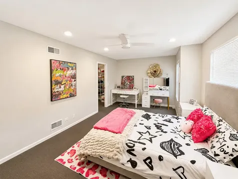 4212 Kayla Lane Northbrook IL 60062