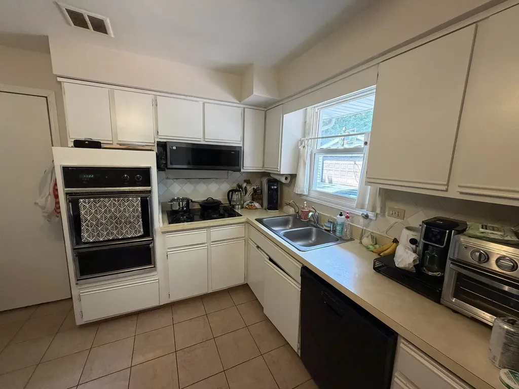 3S478 Winfield Road Warrenville IL 60555