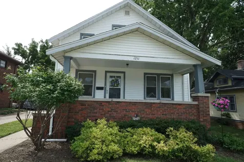 1211 18TH Street Rockford IL 61104