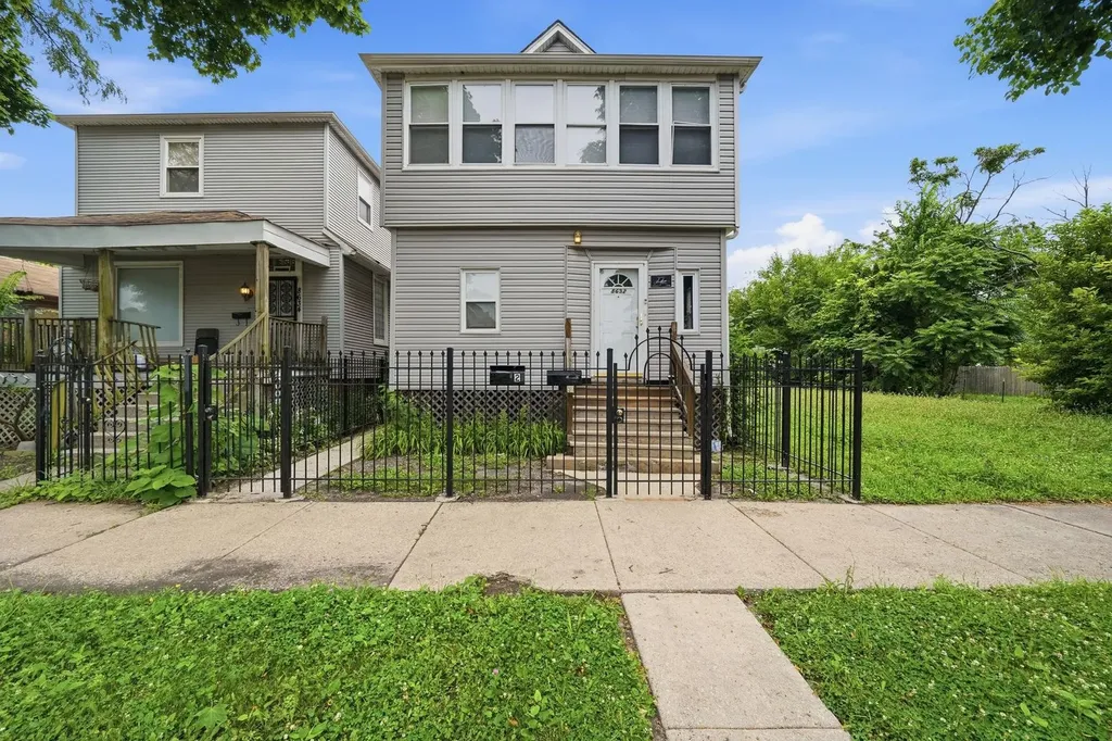 8632 South Sangamon Street Chicago IL 60620