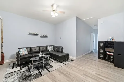8632 South Sangamon Street Chicago IL 60620