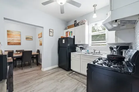 8632 South Sangamon Street Chicago IL 60620