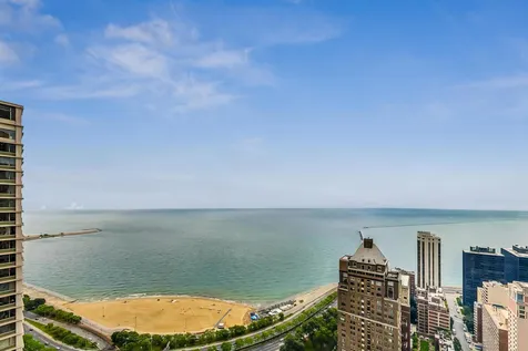 950 North Michigan Avenue Chicago IL 60611