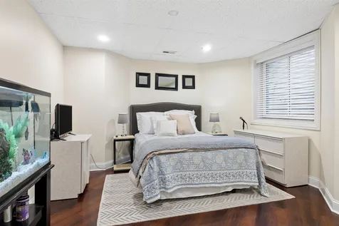 1015 White Pine Lane Western Springs IL 60558