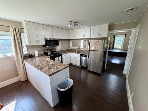 3011 North 15270e Road Momence IL 60954