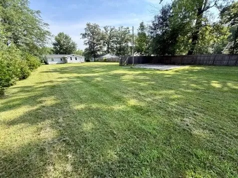 3011 North 15270e Road Momence IL 60954