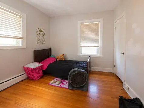 5568 West 96th Street Oak Lawn IL 60453
