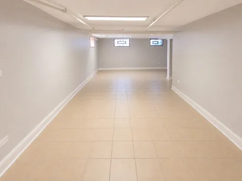 5568 West 96th Street Oak Lawn IL 60453