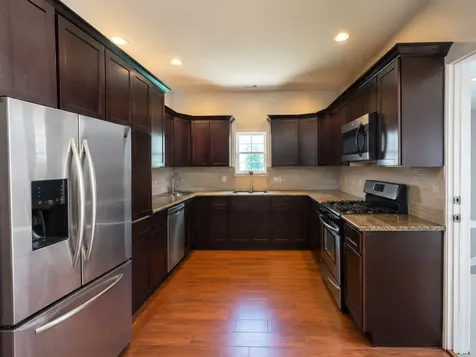 5568 West 96th Street Oak Lawn IL 60453