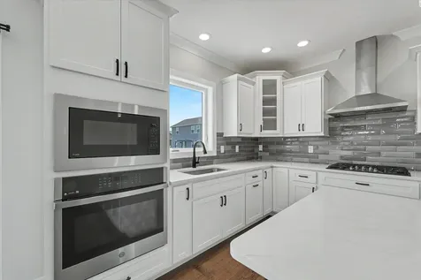 412 Sutton Street Savoy IL 61874