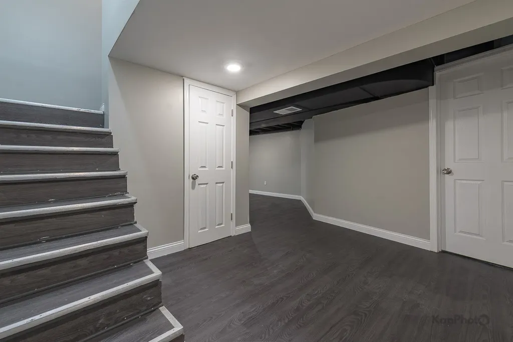 11955 South Prairie Avenue Chicago IL 60628