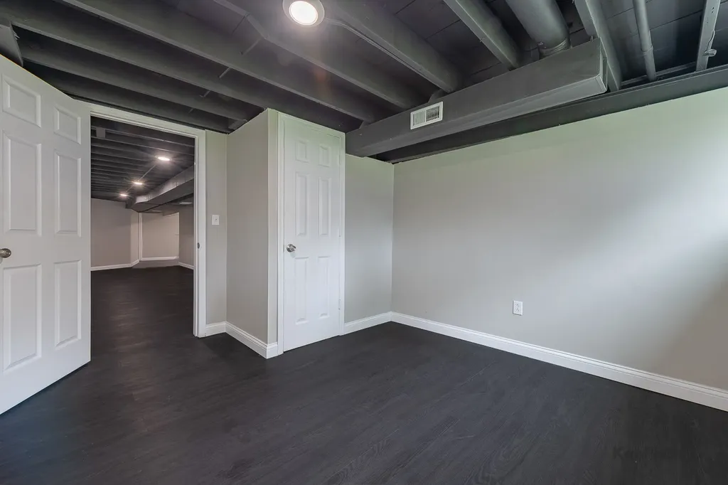11955 South Prairie Avenue Chicago IL 60628