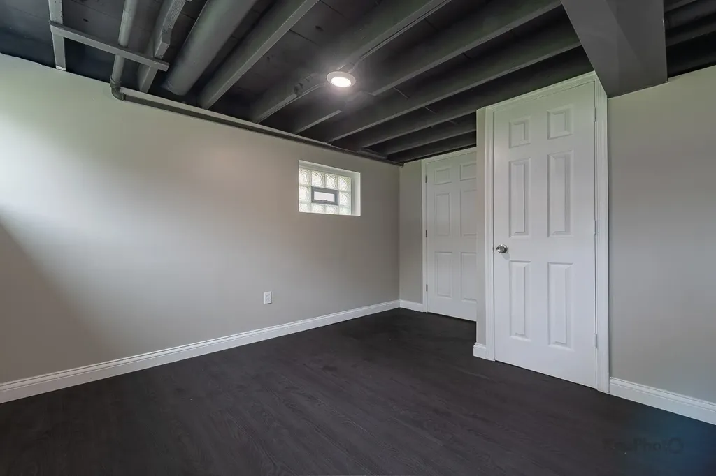 11955 South Prairie Avenue Chicago IL 60628