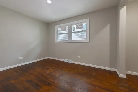 11955 South Prairie Avenue Chicago IL 60628