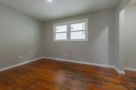 11955 South Prairie Avenue Chicago IL 60628