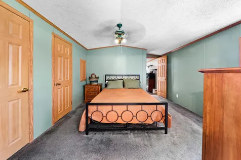315 South Kankakee Street Braceville IL 60407