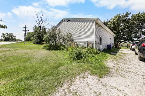 315 South Kankakee Street Braceville IL 60407
