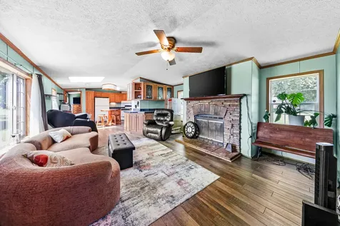 315 South Kankakee Street Braceville IL 60407