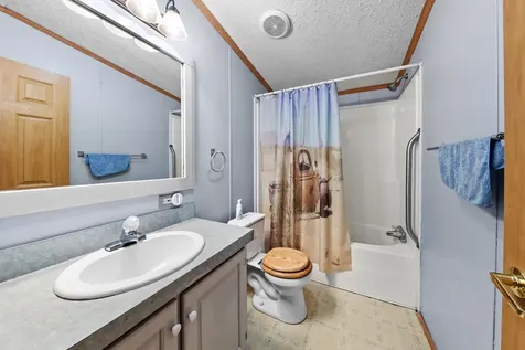 315 South Kankakee Street Braceville IL 60407