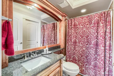 10 East Burlington Street Riverside IL 60546