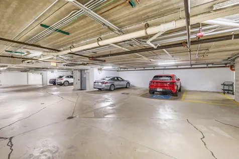 10 East Burlington Street Riverside IL 60546