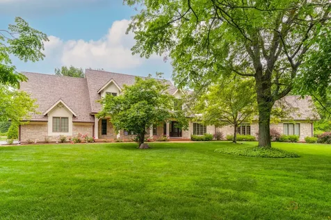 222 West Old Mill Road Lake Forest IL 60045