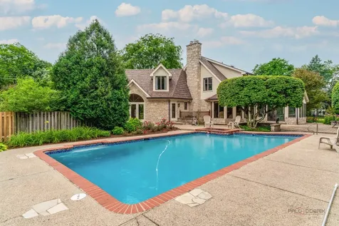 222 West Old Mill Road Lake Forest IL 60045