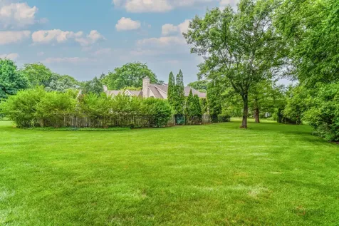 222 West Old Mill Road Lake Forest IL 60045