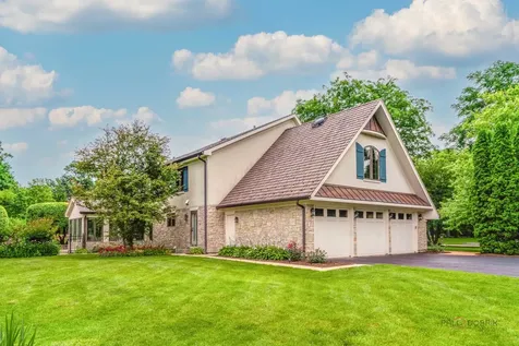 222 West Old Mill Road Lake Forest IL 60045