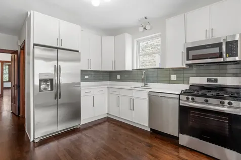 4925 North Kentucky Avenue Chicago IL 60630
