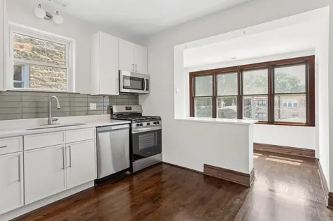 4925 North Kentucky Avenue Chicago IL 60630