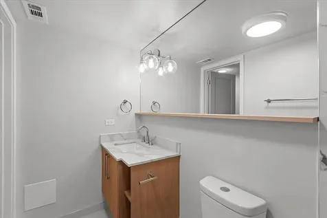 927 North Mozart Street Chicago IL 60622
