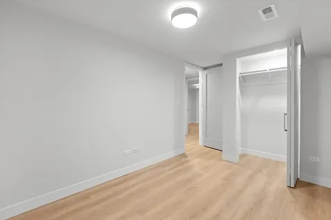 927 North Mozart Street Chicago IL 60622