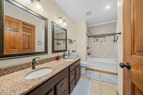 2655 Fourwinds Drive Rockford IL 61114