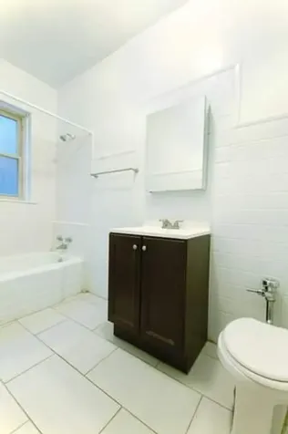 1335 West Touhy Avenue Chicago IL 60626